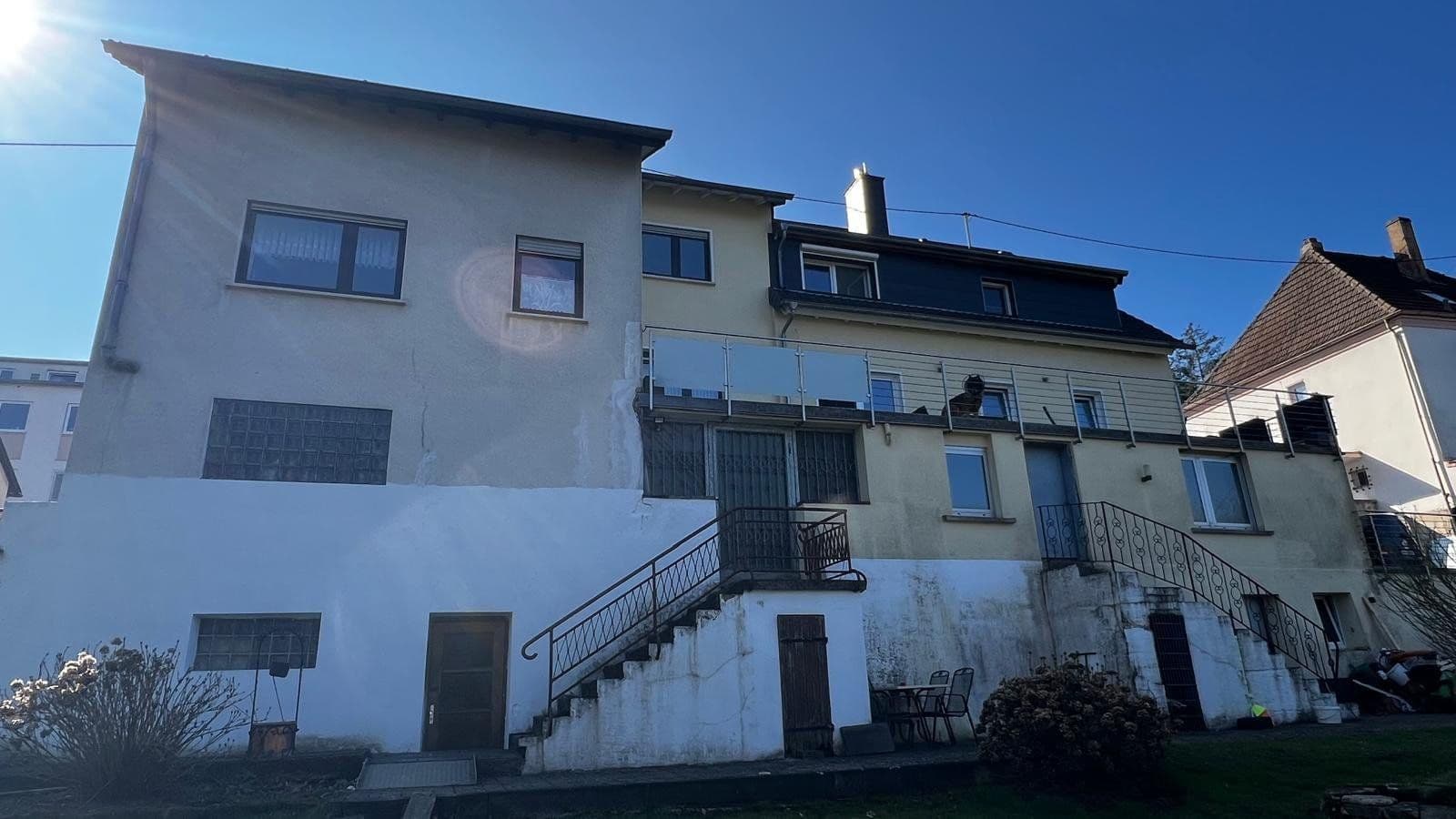 Gepflegtes Zweifamilienhaus in Neunkirchen-Wiebelskirchen — Bild 4